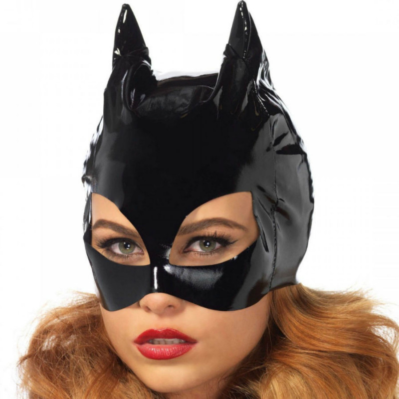 Catwoman mascara bdsm
 