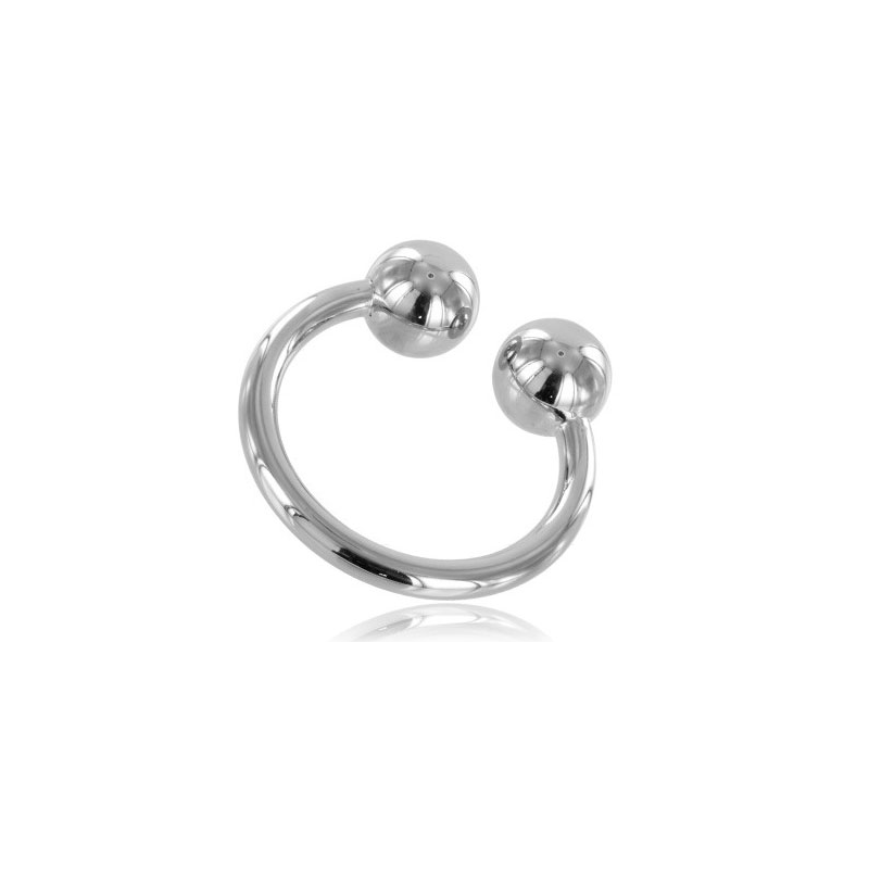 Metal cockring made of steel with resistant rings
 