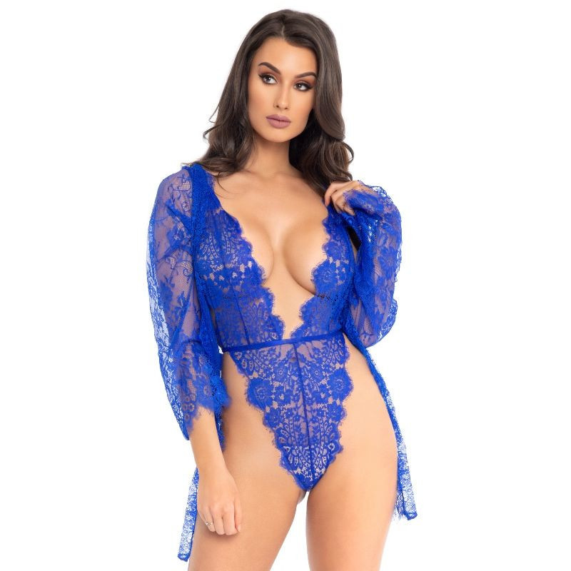 Conjunto sexy pernas de mulher com teddy e vestido azul sConjuntos sensuais