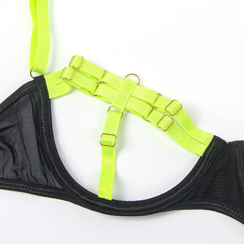 Ensemble lingerie avec collier et harnais de jambes SUBBLIMEEnsembles Sexy